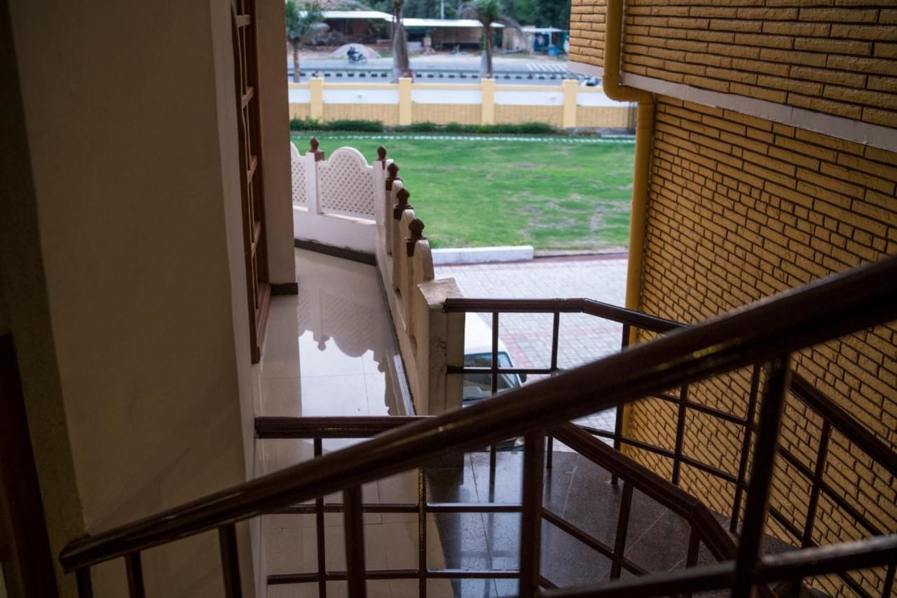 Gold Nest Rubystone Heritage Udaipur Exterior photo