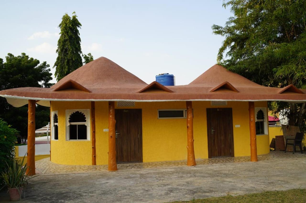 Gold Nest Rubystone Heritage Udaipur Exterior photo