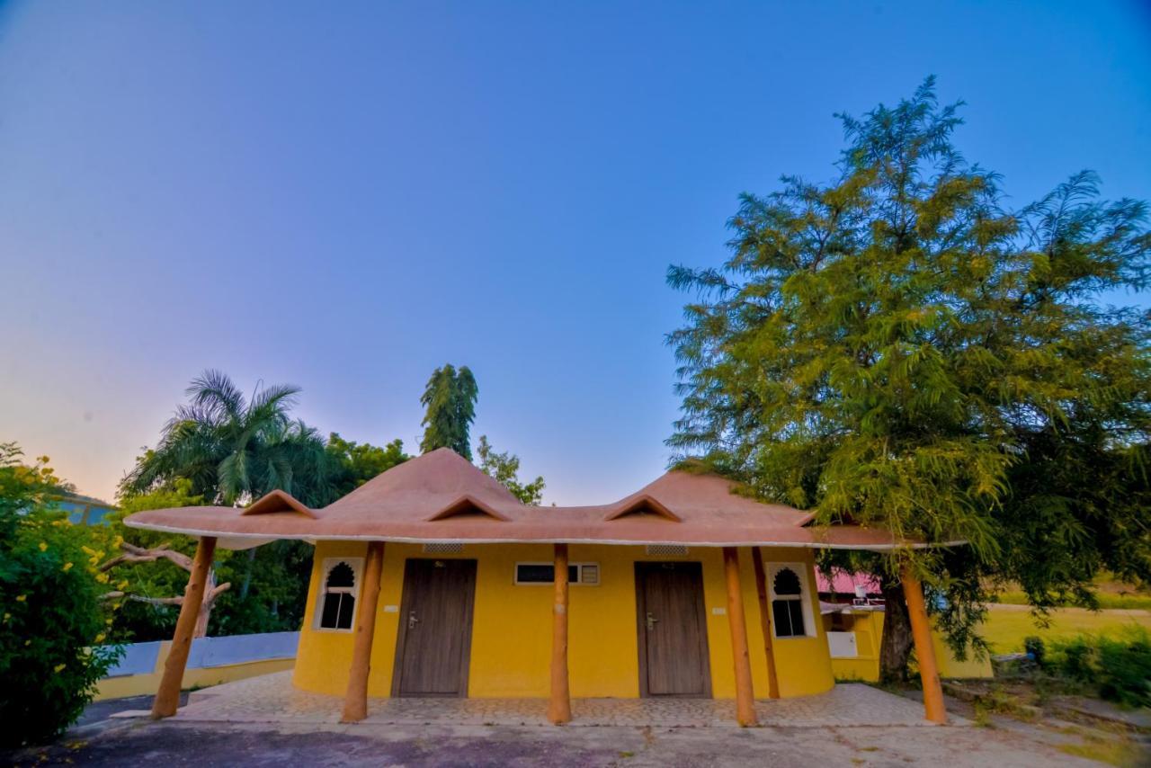 Gold Nest Rubystone Heritage Udaipur Exterior photo
