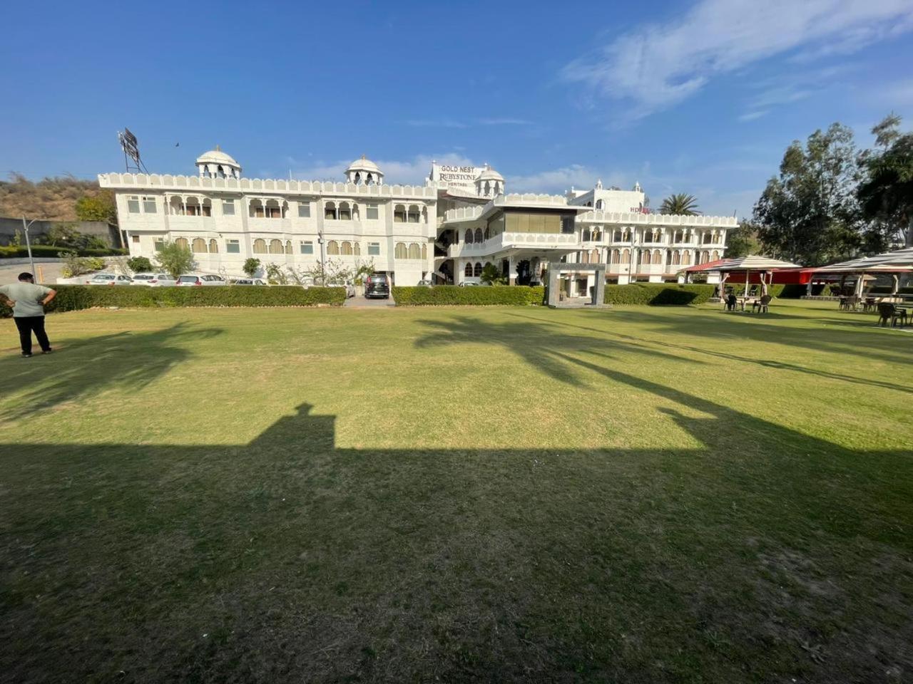 Gold Nest Rubystone Heritage Udaipur Exterior photo