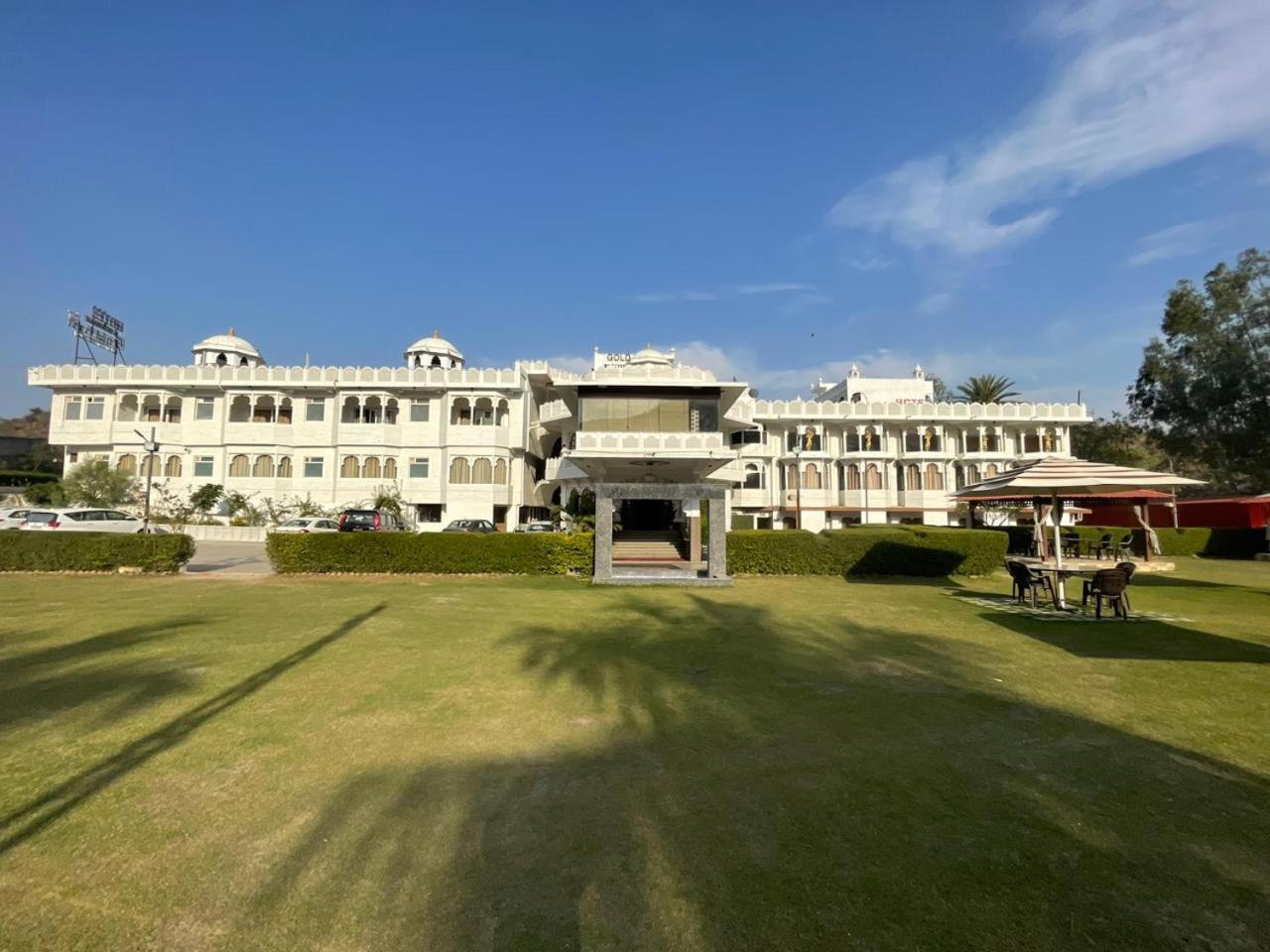 Gold Nest Rubystone Heritage Udaipur Exterior photo